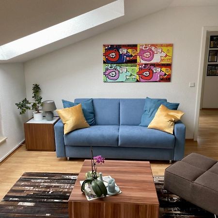 Charmante Dachgeschoss Wohnung Лайпциг Екстериор снимка