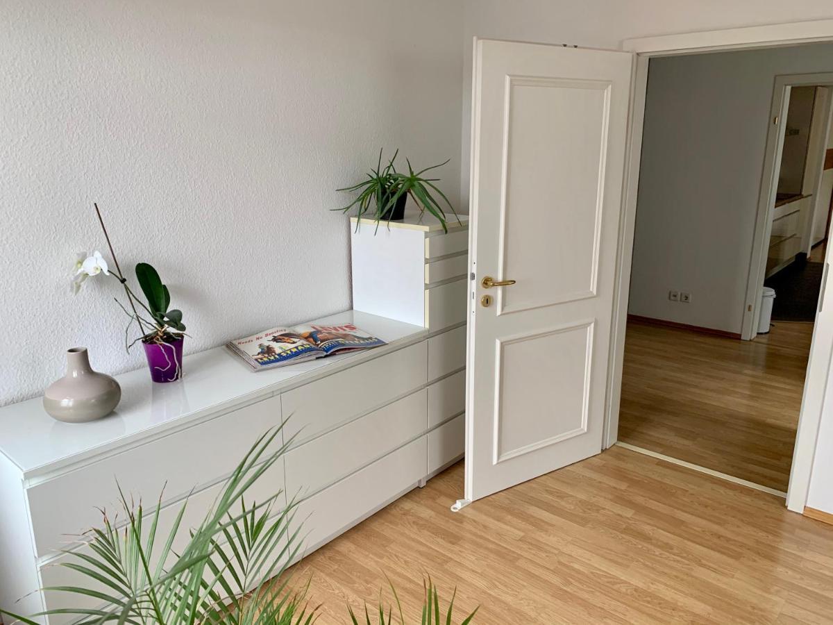 Charmante Dachgeschoss Wohnung Лайпциг Екстериор снимка