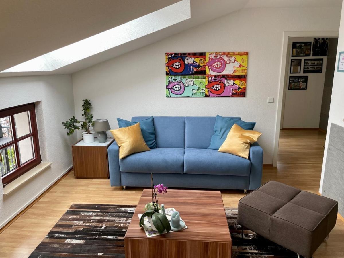 Charmante Dachgeschoss Wohnung Лайпциг Екстериор снимка